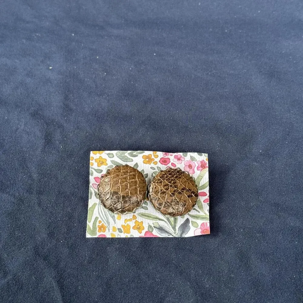 CLIP-ON Vintage Brown Leather Earrings Circular Tortoise